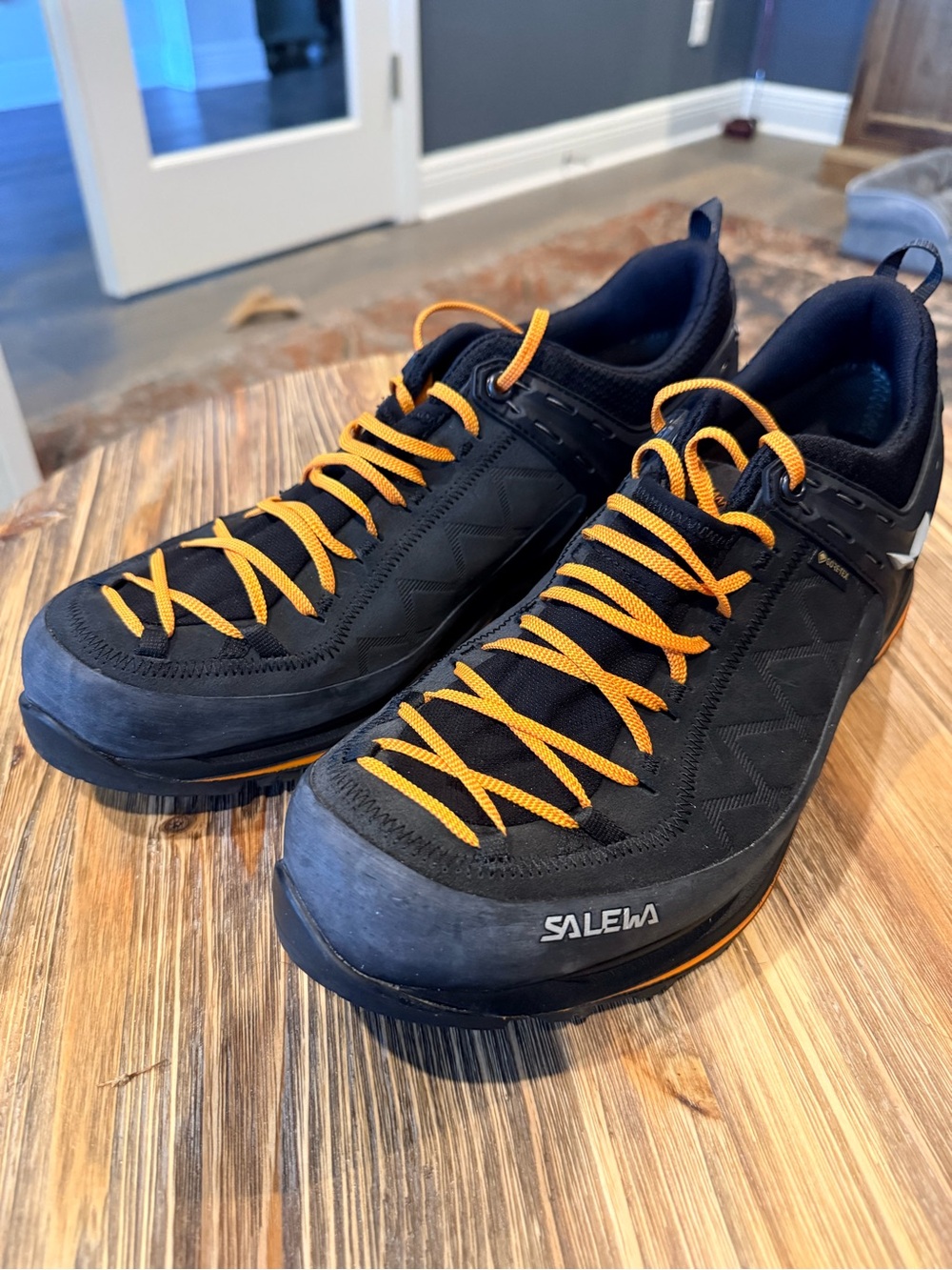 Men's Salewa MS Mtn Trainer 2 GTX Black Hiking Shoes with Orange Laces